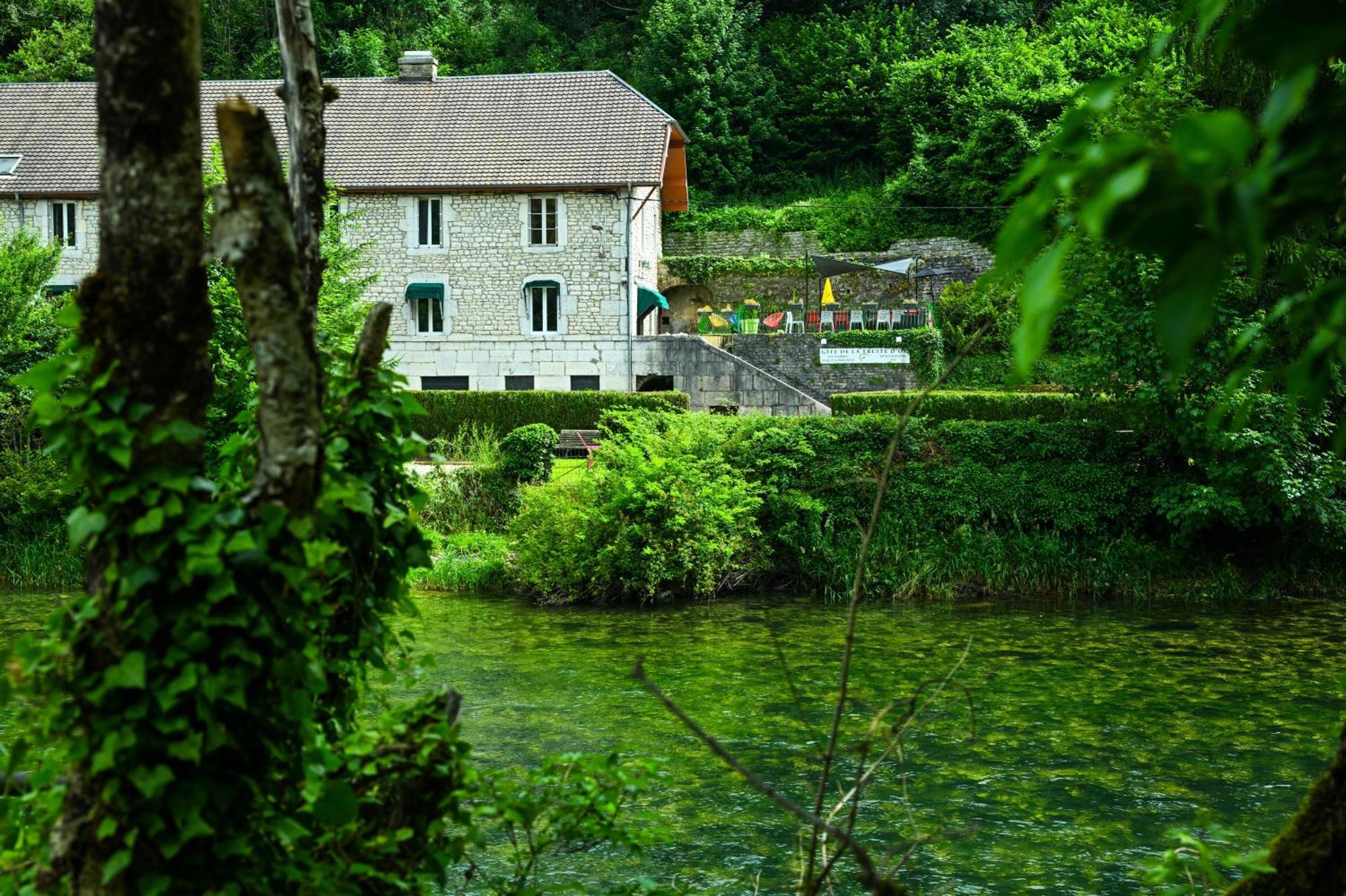 Gite La Truite D'Or Villa Lods Dış mekan fotoğraf